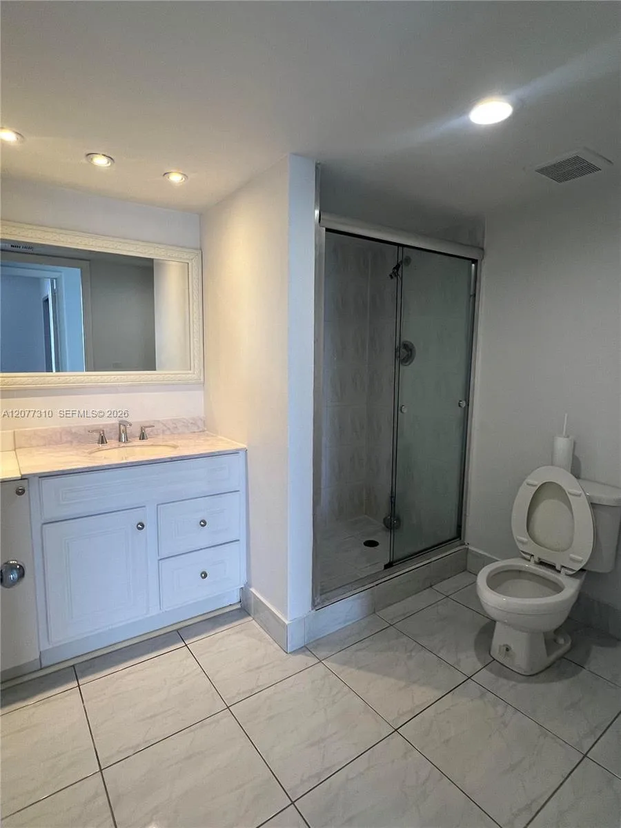 17500 N Bay Rd # S907, Sunny Isles Beach, FL 33160 photo 13
