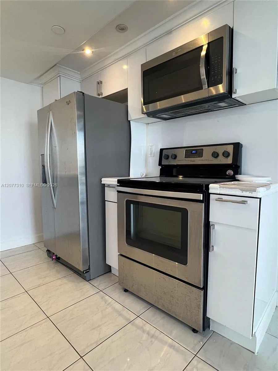 17500 N Bay Rd # S907, Sunny Isles Beach, FL 33160 photo 6