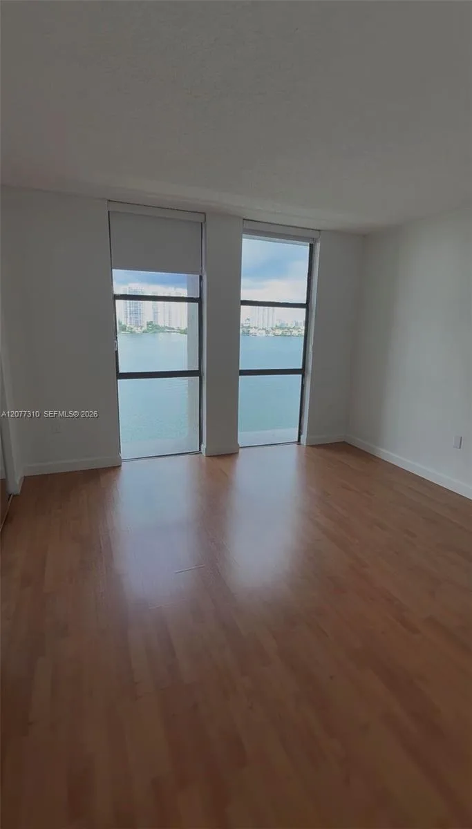 17500 N Bay Rd # S907, Sunny Isles Beach, FL 33160 photo 9