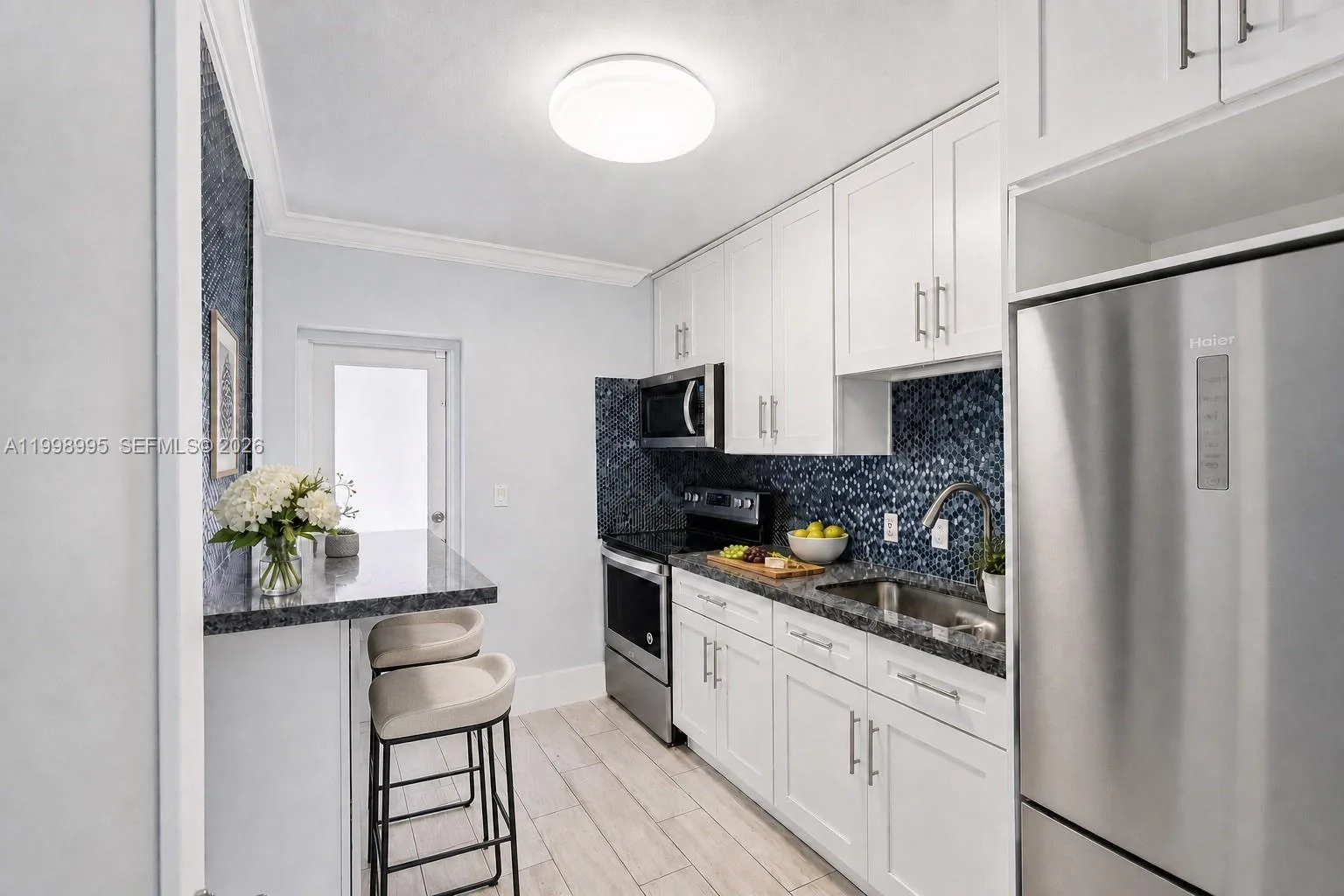 1682 NE 124th Ln, North Miami, FL 33181 photo 4