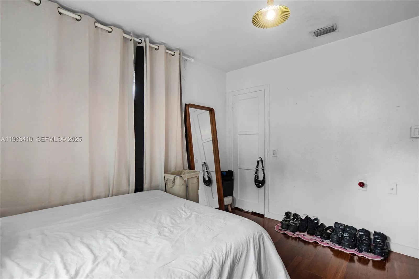 9210 NW 4th Ave, Miami, FL 33150 photo 10