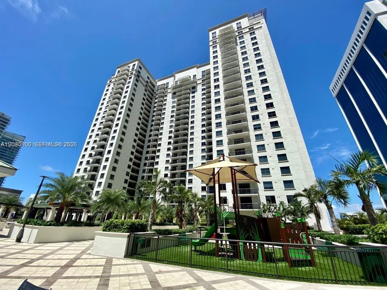 999 SW 1st Ave # 3202, Miami, FL 33130