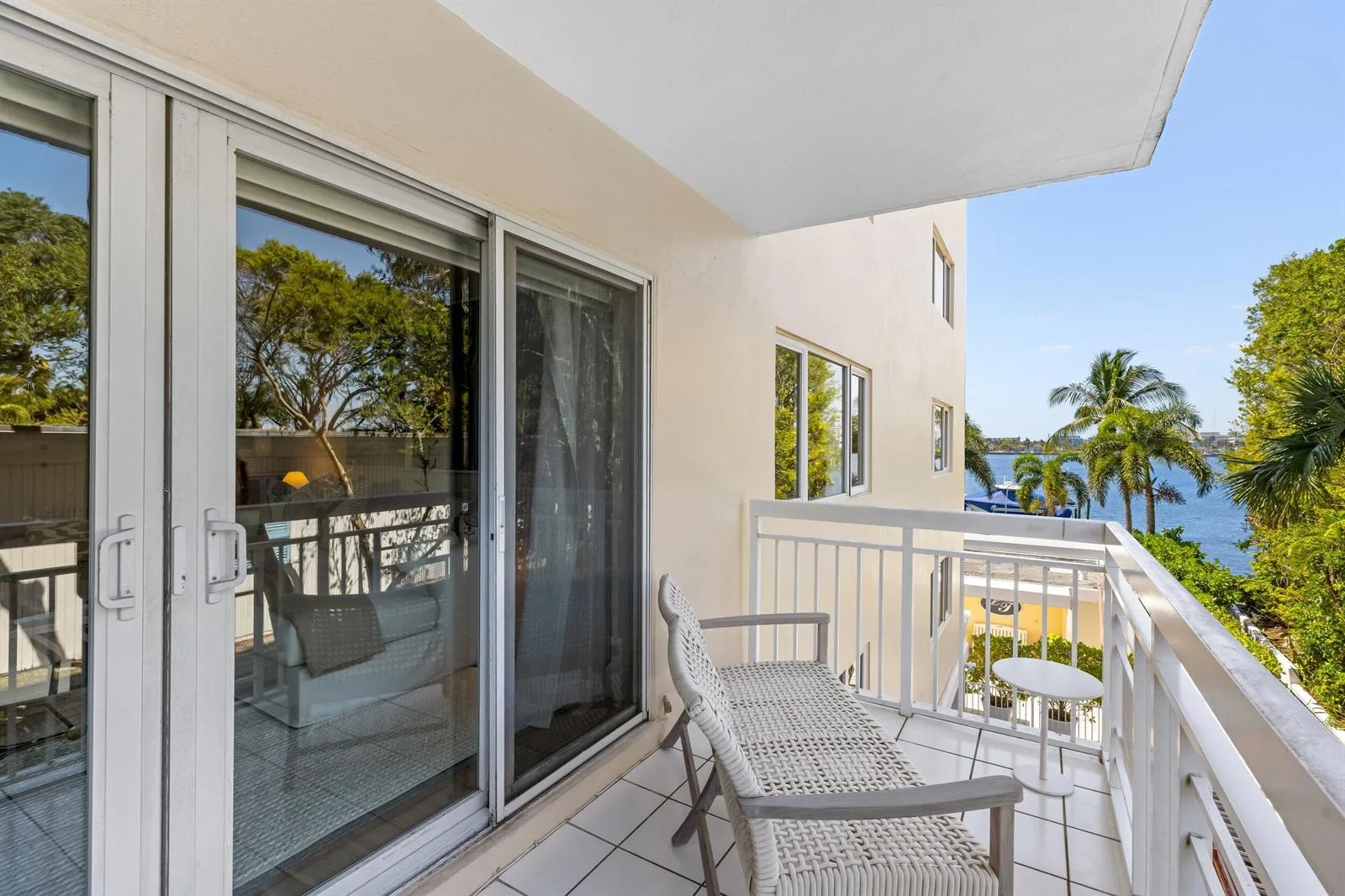 250 Bradley Place # 307, Palm Beach, FL 33480
