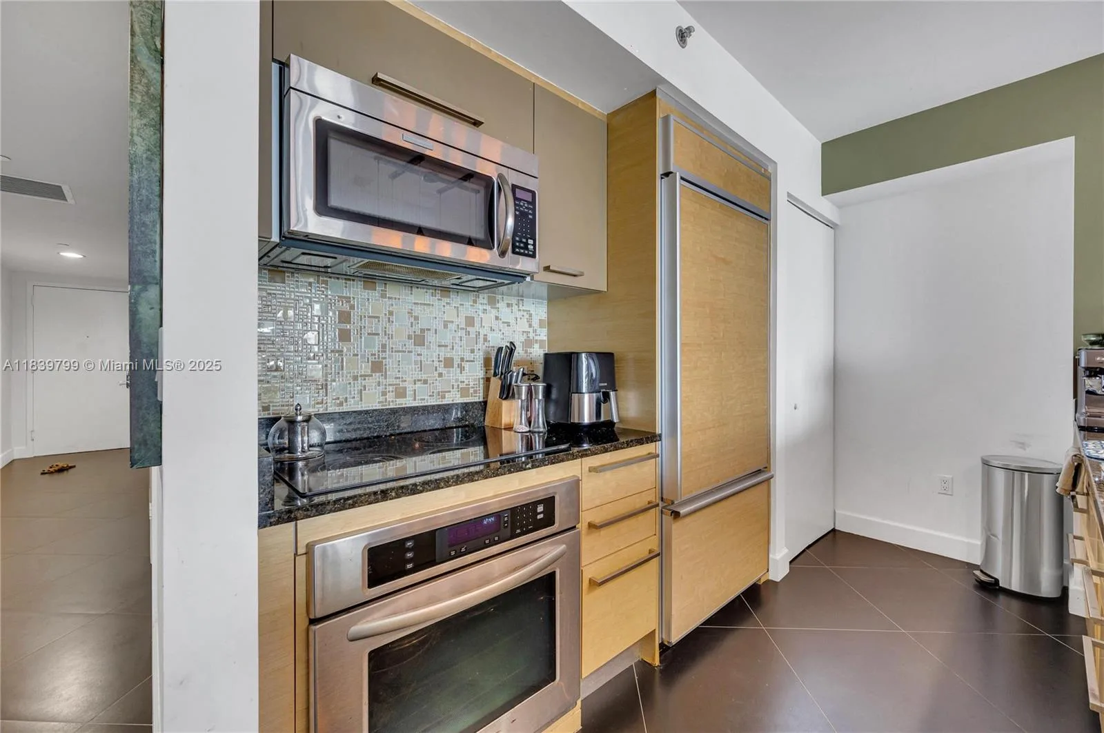 1830 S Ocean Dr # 3709, Hallandale Beach, FL 33009 photo 12