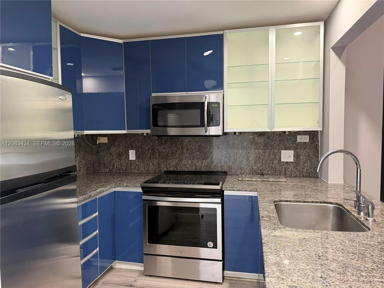 430 SE 7th St # 304E, Dania Beach, FL 33004