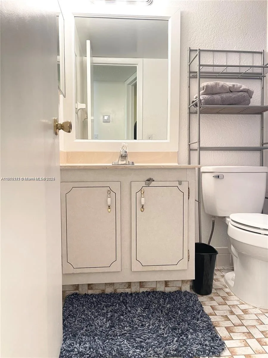 6071 NW 61st Ave # 311, Tamarac, FL 33319 photo 8