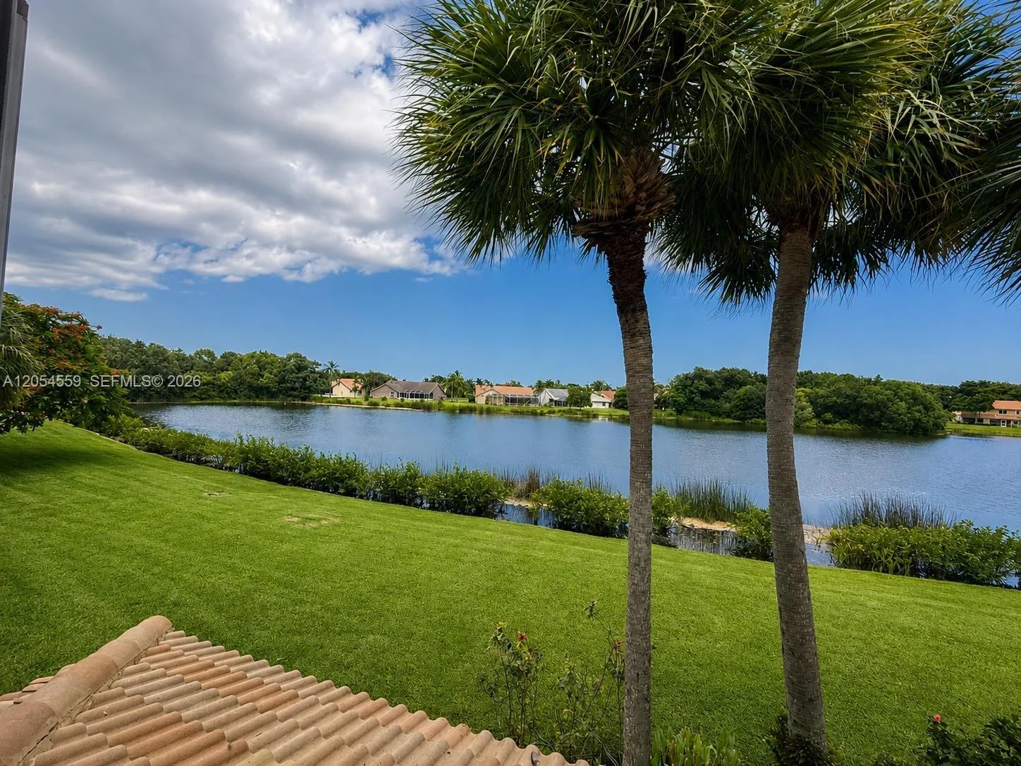 7337 Smithbrooke Dr, Lake Worth, FL 33467