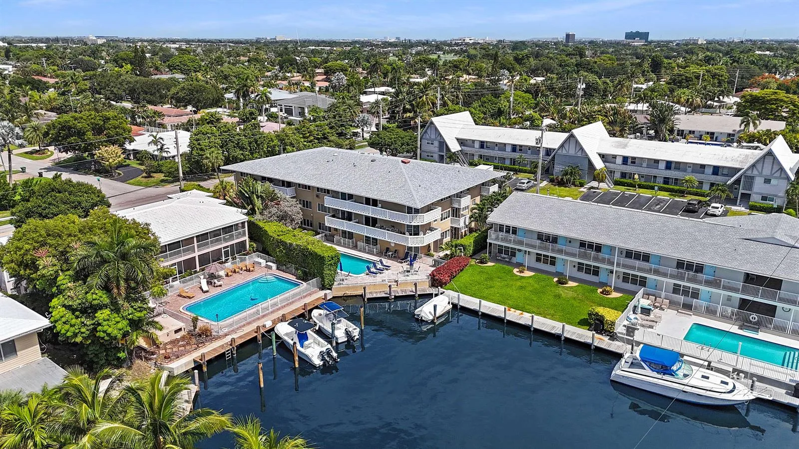 3220 Bayview Drive # 202, Fort Lauderdale, FL 33306 photo 3