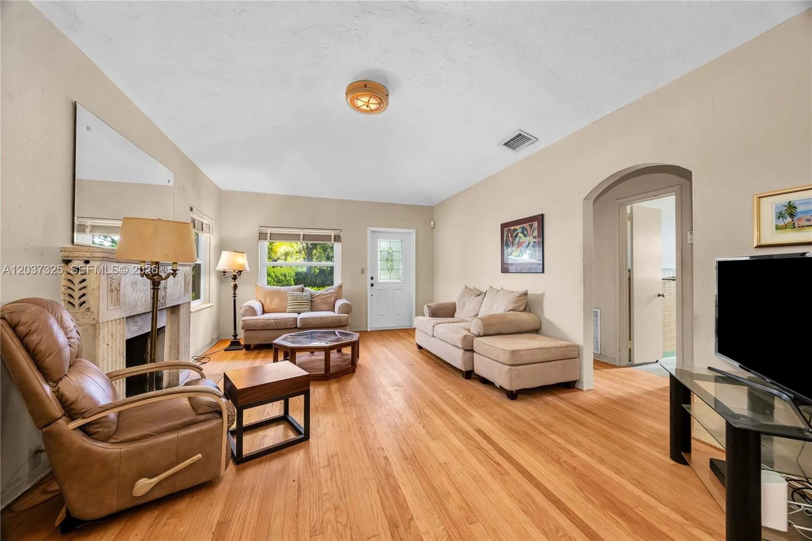 28 NW 100th St, Miami Shores, FL 33150 photo 4