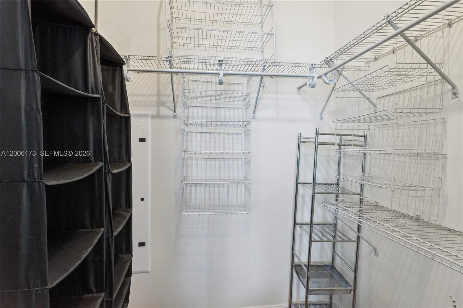 185 SW 7th St # 2105, Miami, FL 33130 photo 12
