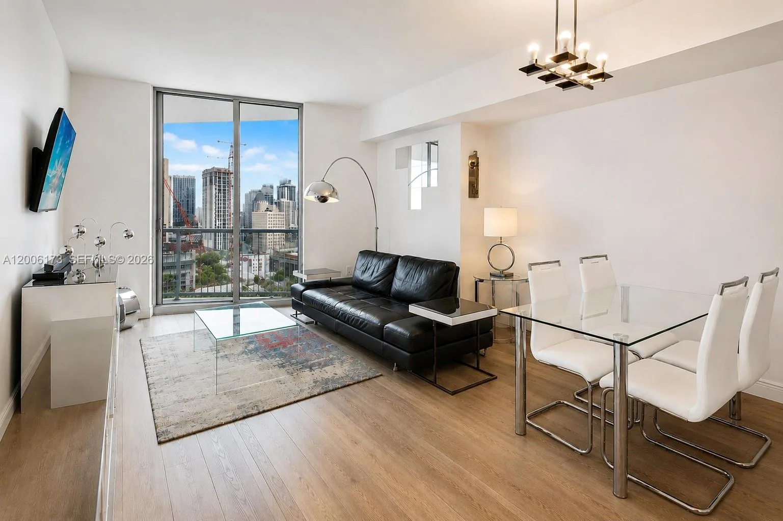 185 SW 7th St # 2105, Miami, FL 33130 photo 8