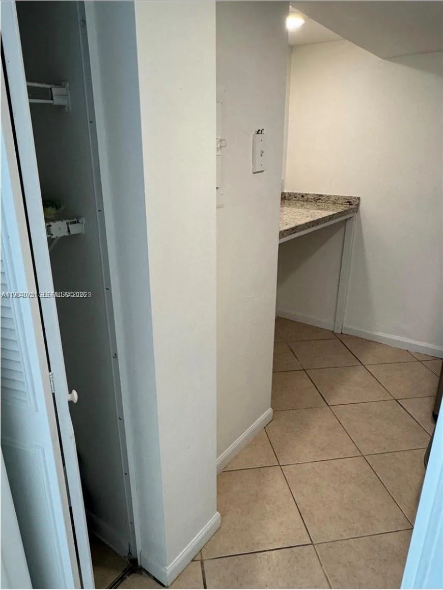 20850 San Simeon Way # 107-5, Miami, FL 33179 photo 3
