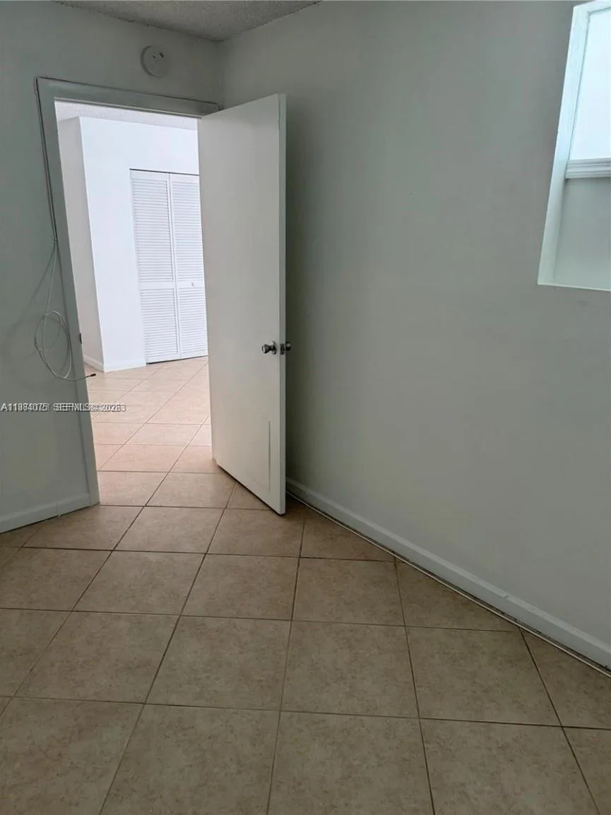 20850 San Simeon Way # 107-5, Miami, FL 33179 photo 6