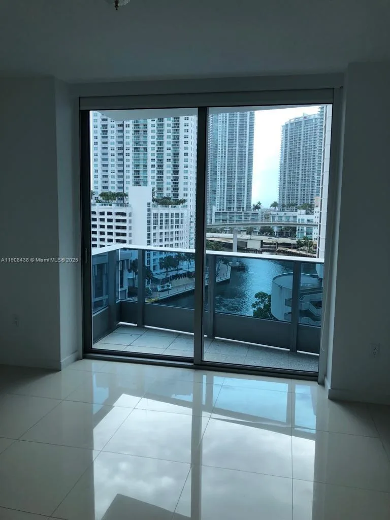 200 Biscayne Boulevard Way # 902, Miami, FL 33131 photo 11