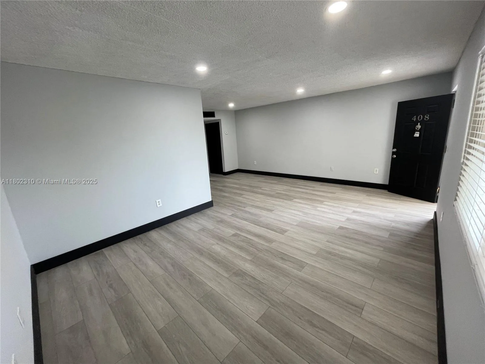 Casa Linda Apartments – photo 23