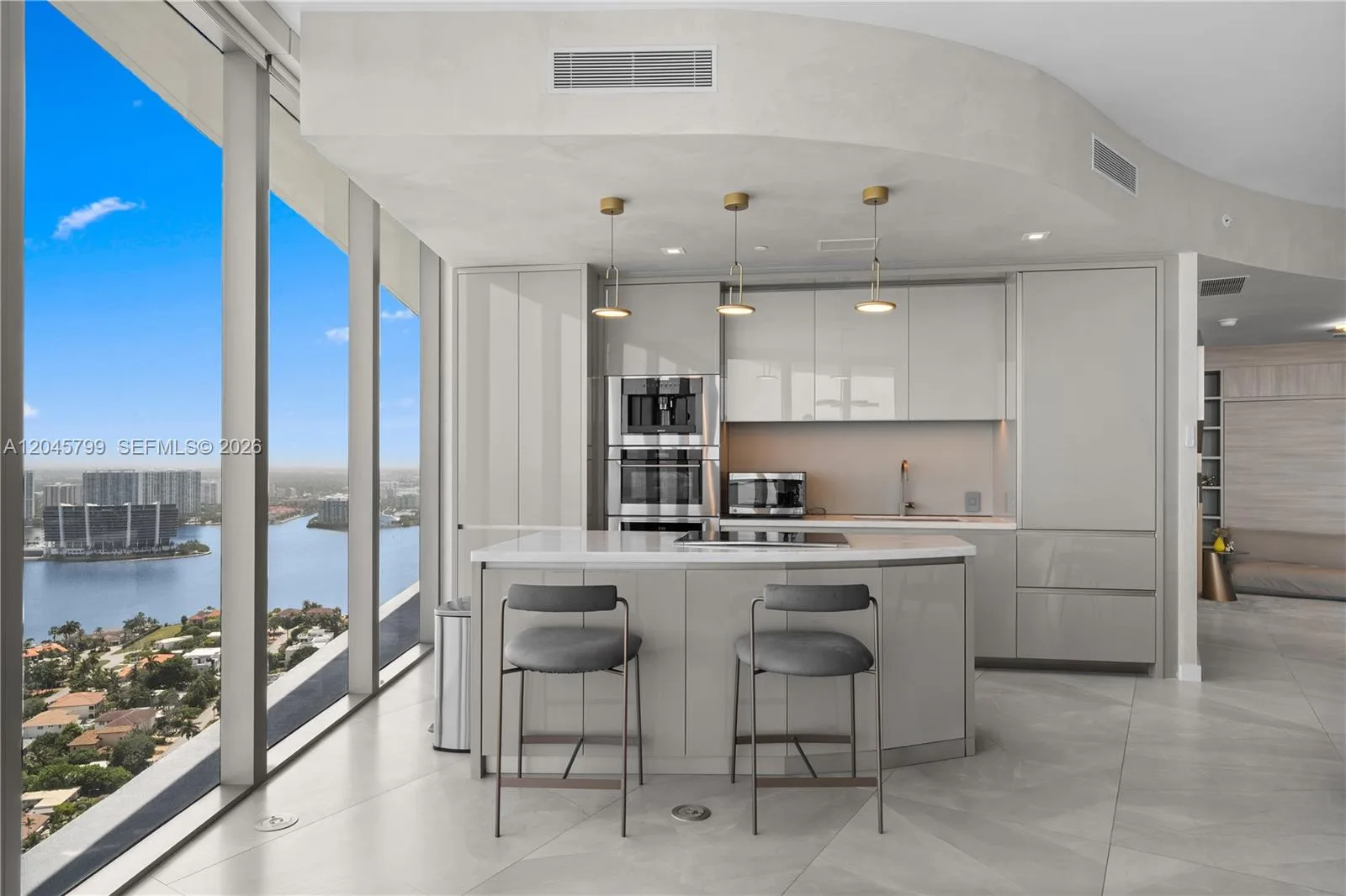 18975 Collins Ave # 3204, Sunny Isles Beach, FL 33160 photo 3