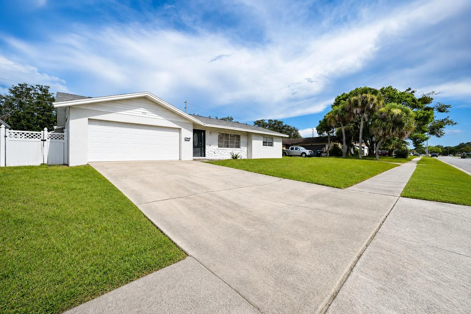 833 PARK MANOR Drive, Orlando, FL 32825 photo 3