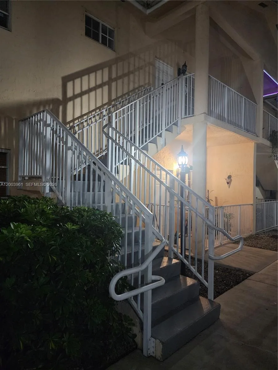6972 NW 179th St # 203-4, Hialeah, FL 33015 photo 10