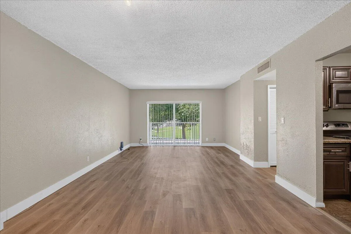 4200 Hillcrest Drive # 217, Hollywood, FL 33021 photo 13