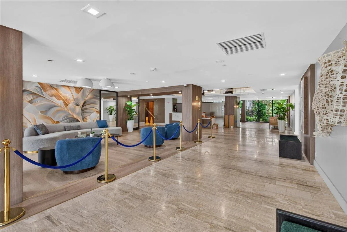 4200 Hillcrest Drive # 217, Hollywood, FL 33021 photo 4