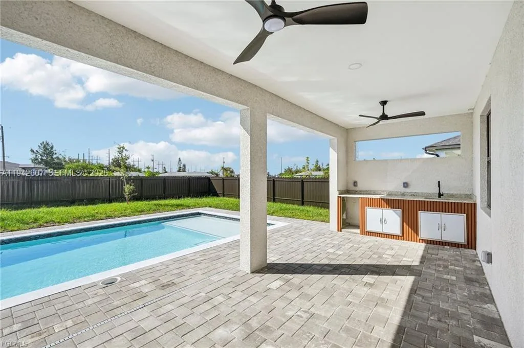 357 EL DORADO BLVD S, Other City - In The State Of Florida, FL 33991 photo 5