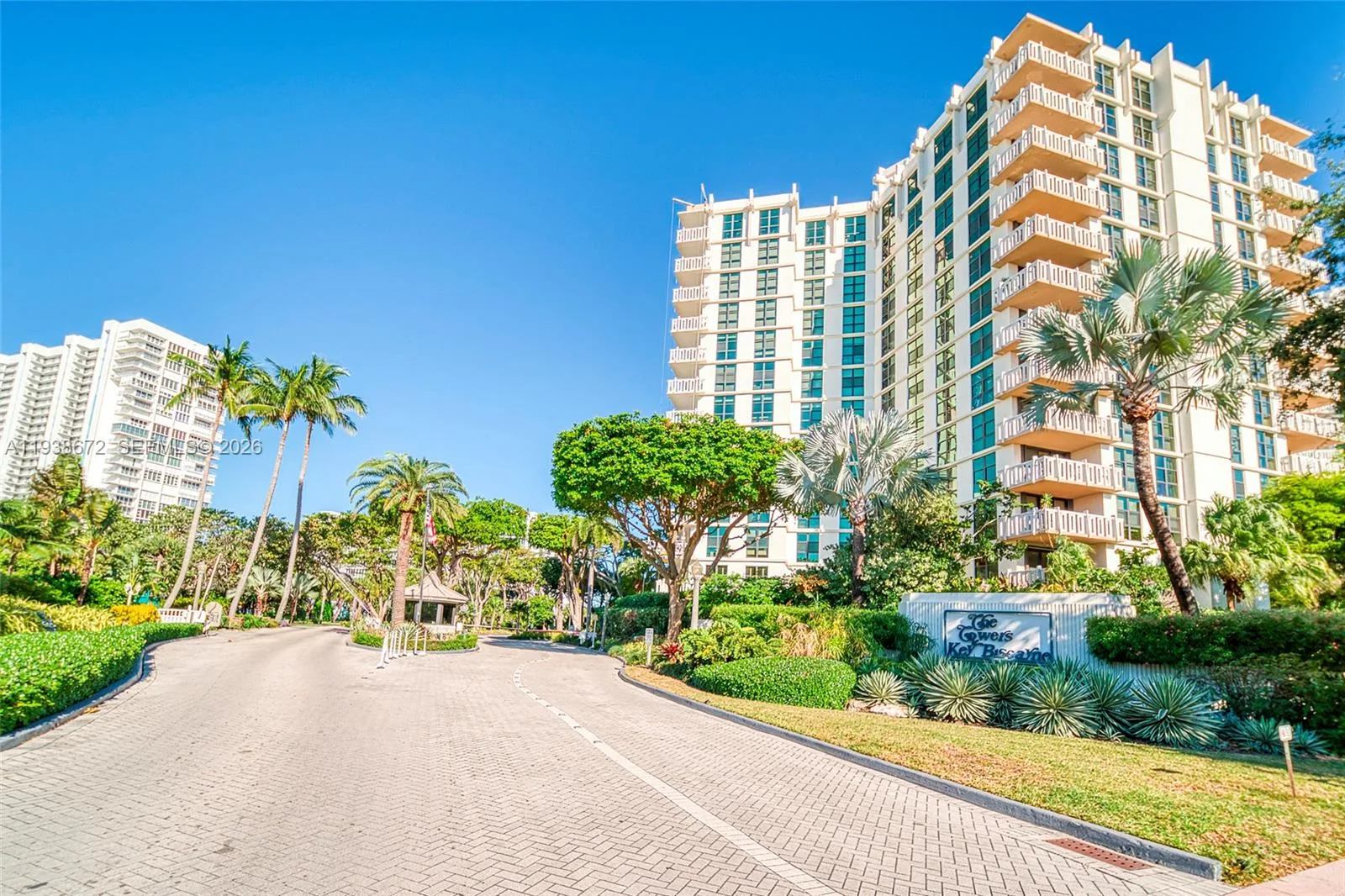 1111 Crandon Blvd # C404, Key Biscayne, FL 33149 photo 2