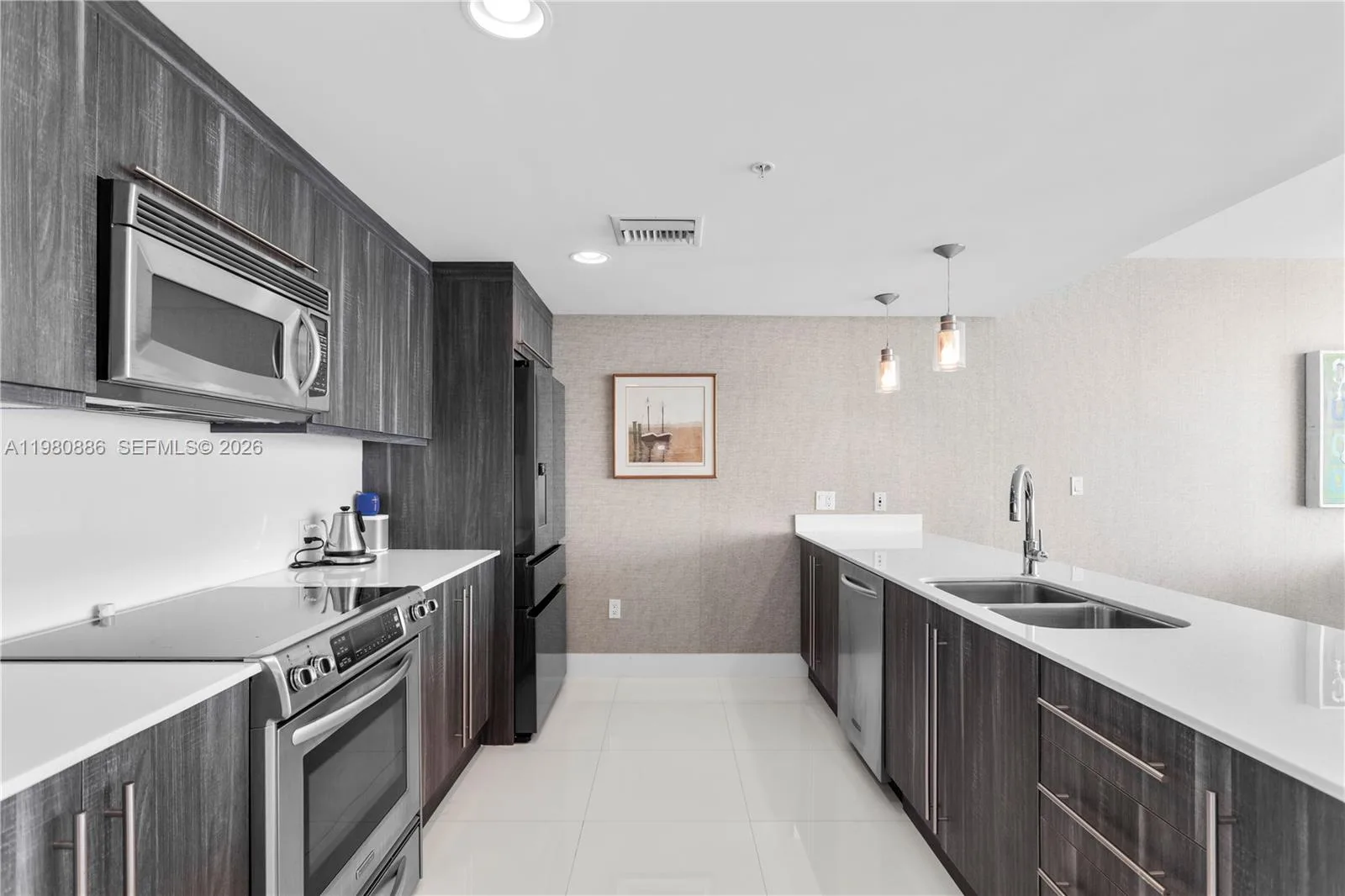 665 NE 25th St # 2102, Miami, FL 33137 photo 6