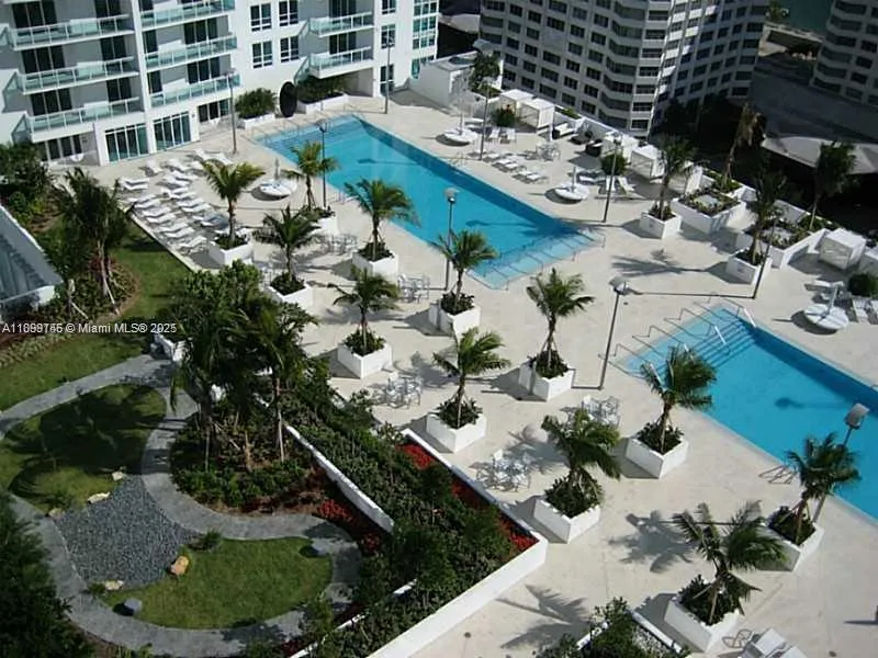 950 Brickell Bay Dr # 2808, Miami, FL 33131 photo 11