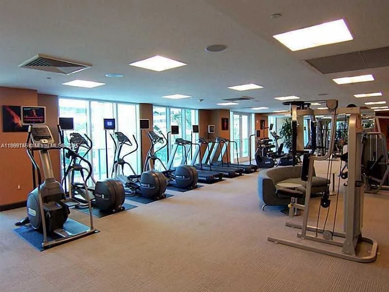 950 Brickell Bay Dr # 2808, Miami, FL 33131 photo 13
