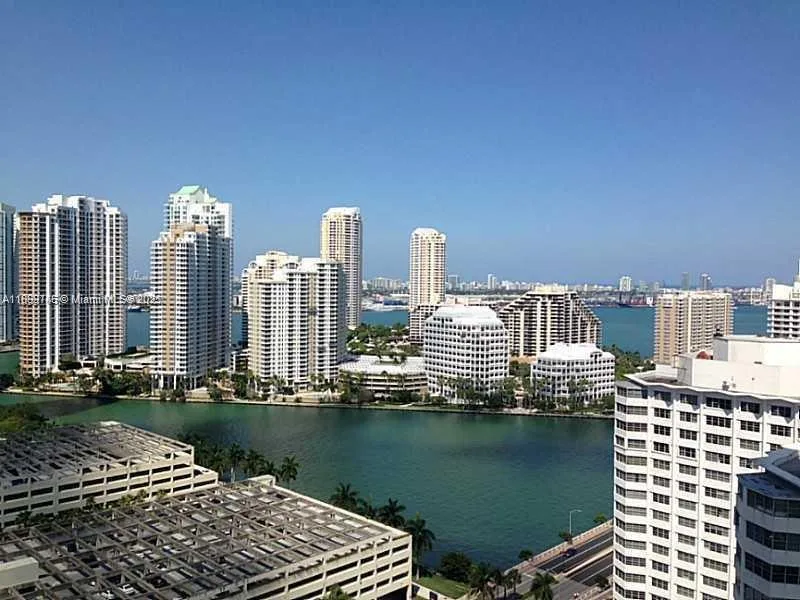 950 Brickell Bay Dr # 2808, Miami, FL 33131 photo 2