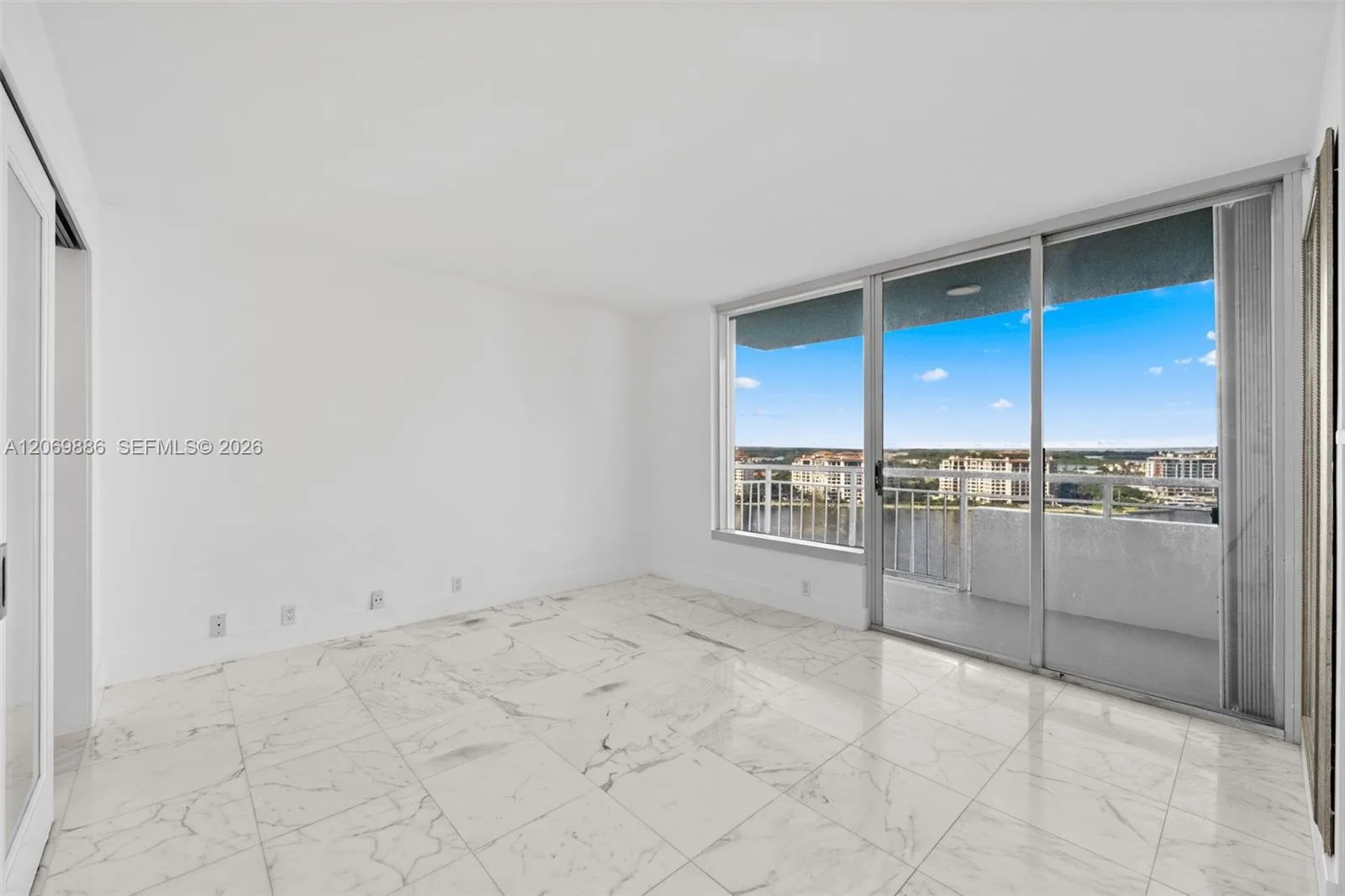 400 S Pointe Dr # 1905, Miami Beach, FL 33139 photo 7