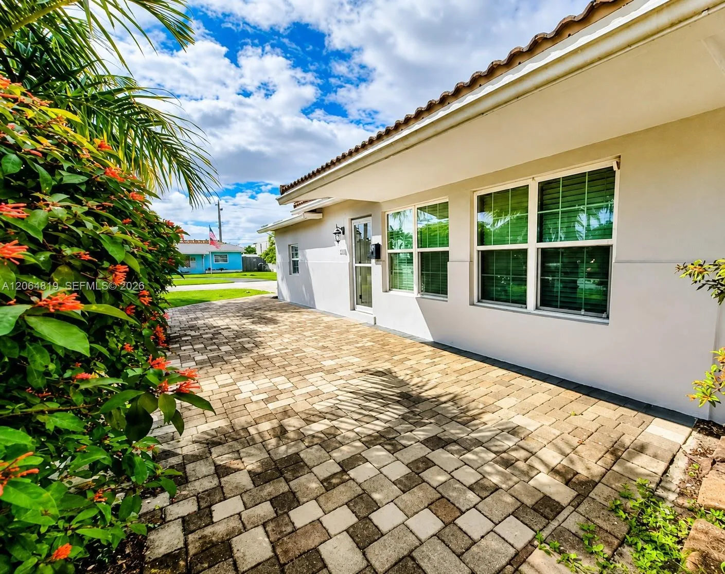 1301 NE 42nd St, Oakland Park, FL 33334 photo 7