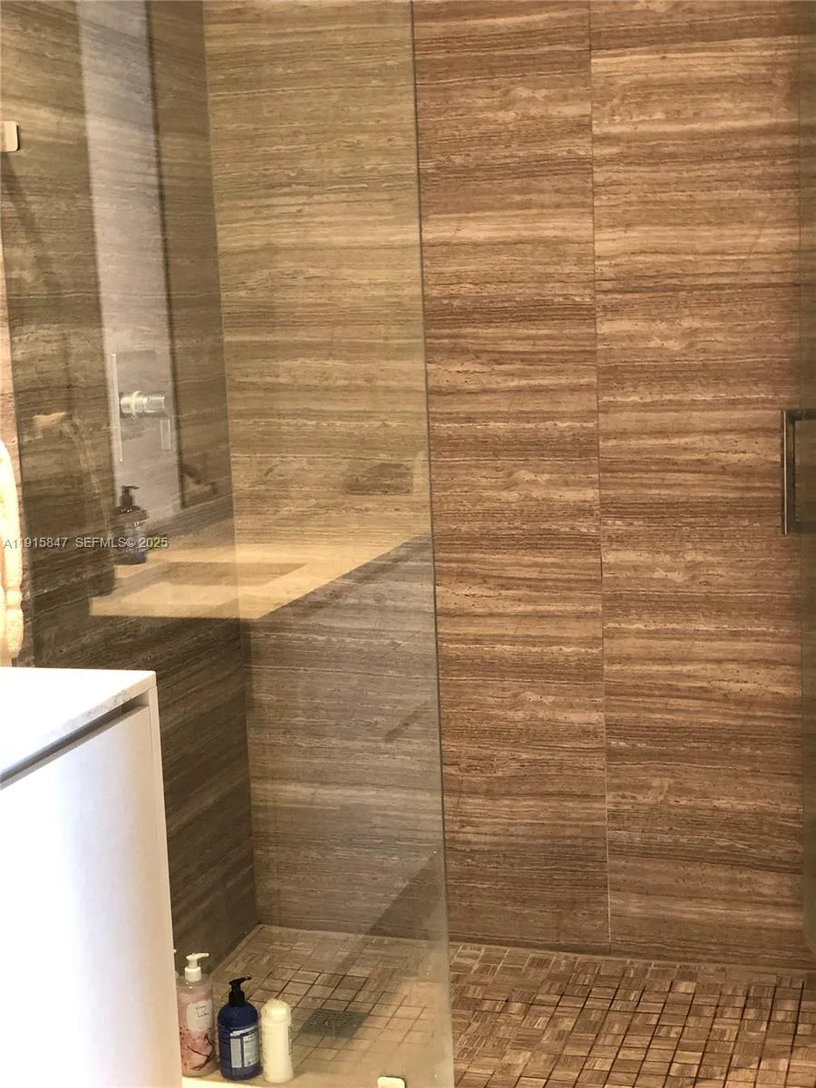 1010 Brickell Ave # 2302, Miami, FL 33131 photo 11