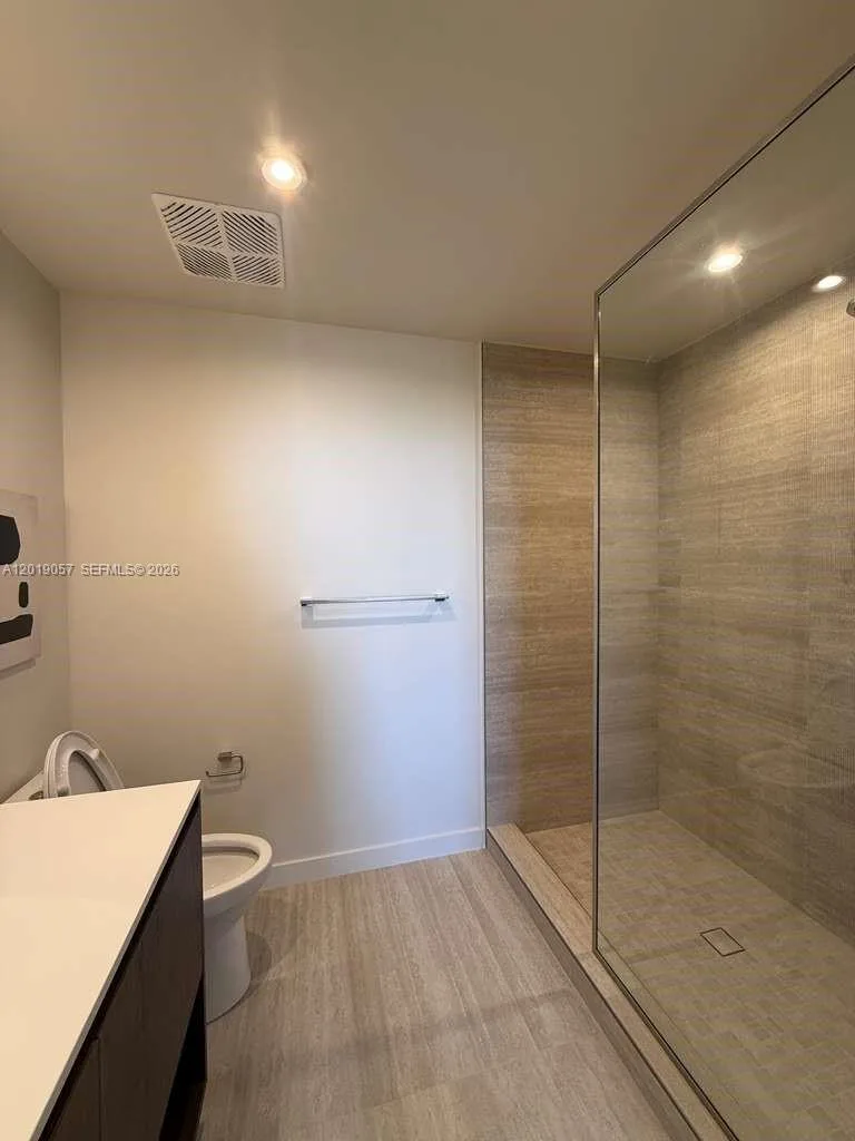 1611 SW 2nd ave # 911, Miami, FL 33129 photo 8