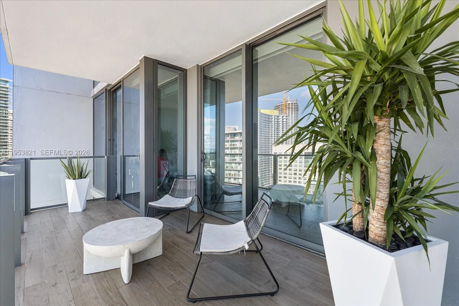 88 SW 7th St # 2506, Miami, FL 33130 photo 3