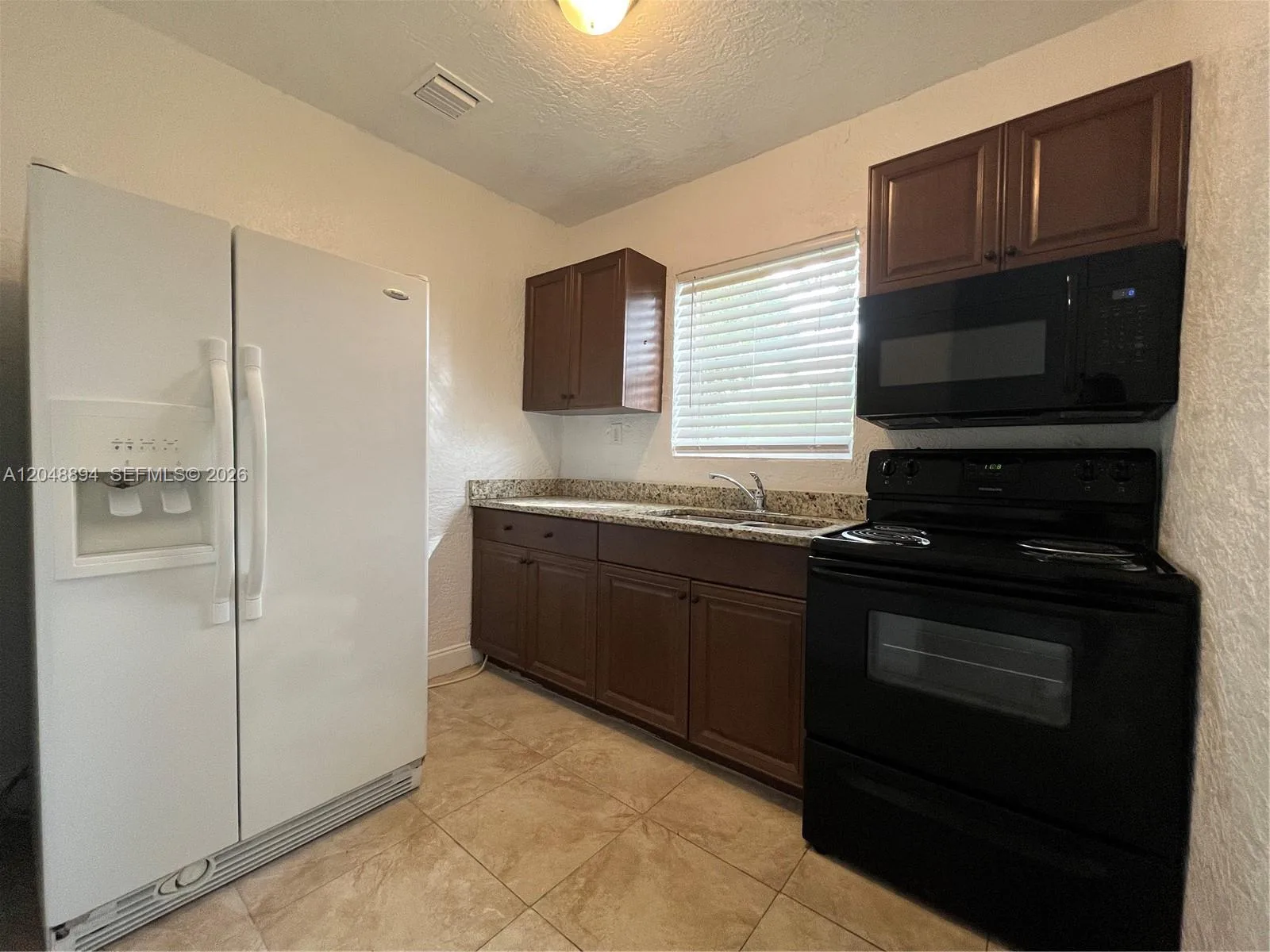 3024 NW 2nd St, Pompano Beach, FL 33069 photo 7