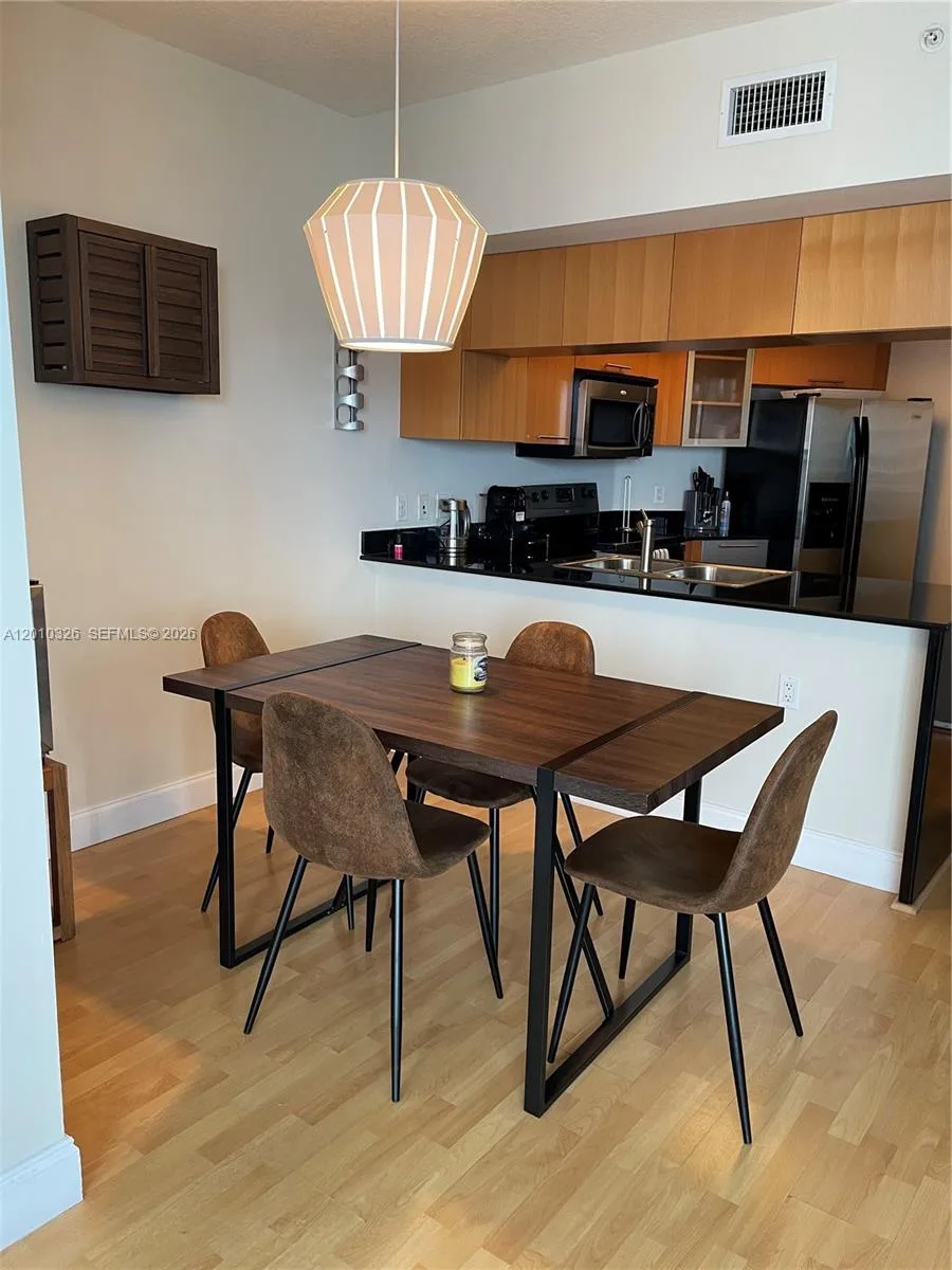 1750 N Bayshore Dr # 2802, Miami, FL 33132 photo 8