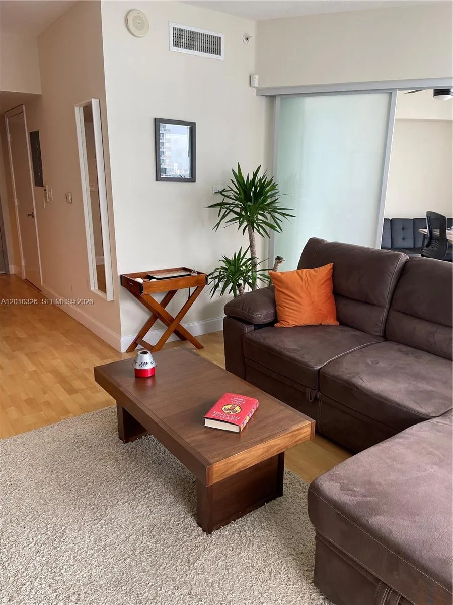 1750 N Bayshore Dr # 2802, Miami, FL 33132 photo 9