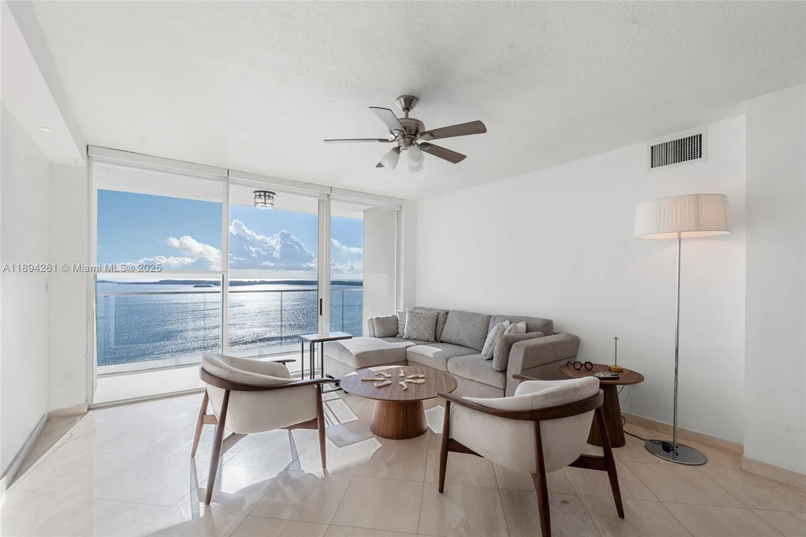 800 Claughton Island Dr # 2203, Miami, FL 33131