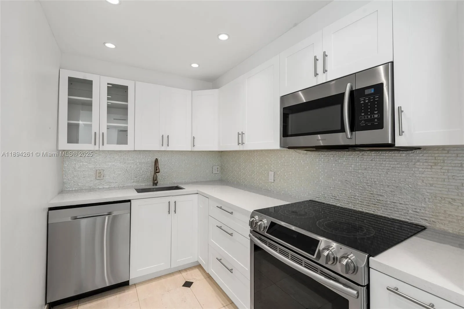 800 Claughton Island Dr # 2203, Miami, FL 33131 photo 6