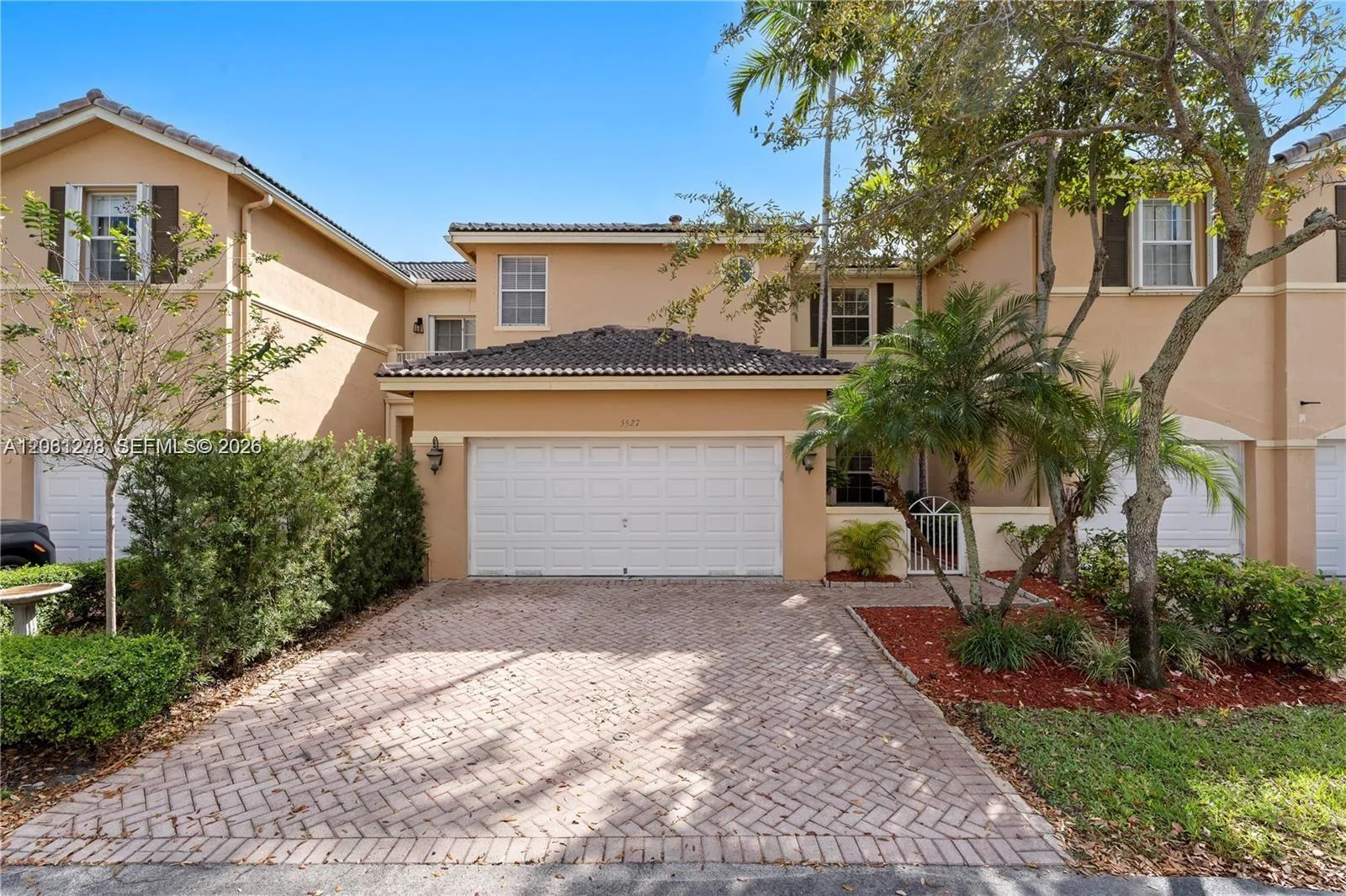 5527 NW 113th Ave, Doral, FL 33178
