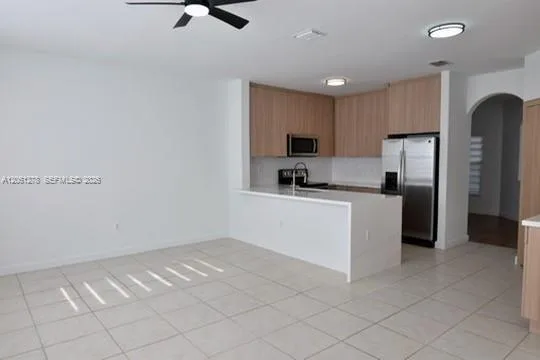 5527 NW 113th Ave, Doral, FL 33178 photo 5