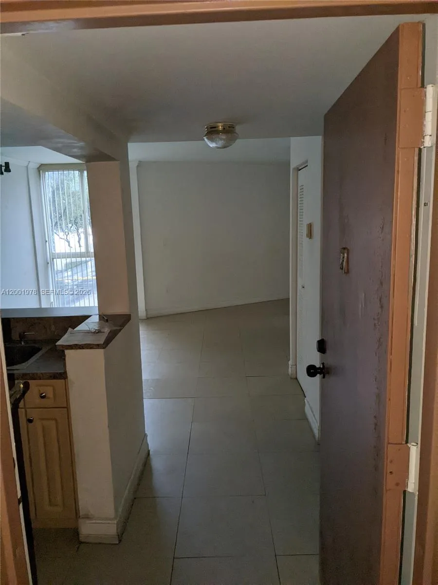 7125 NW 186th St # B209, Hialeah, FL 33015 photo 13