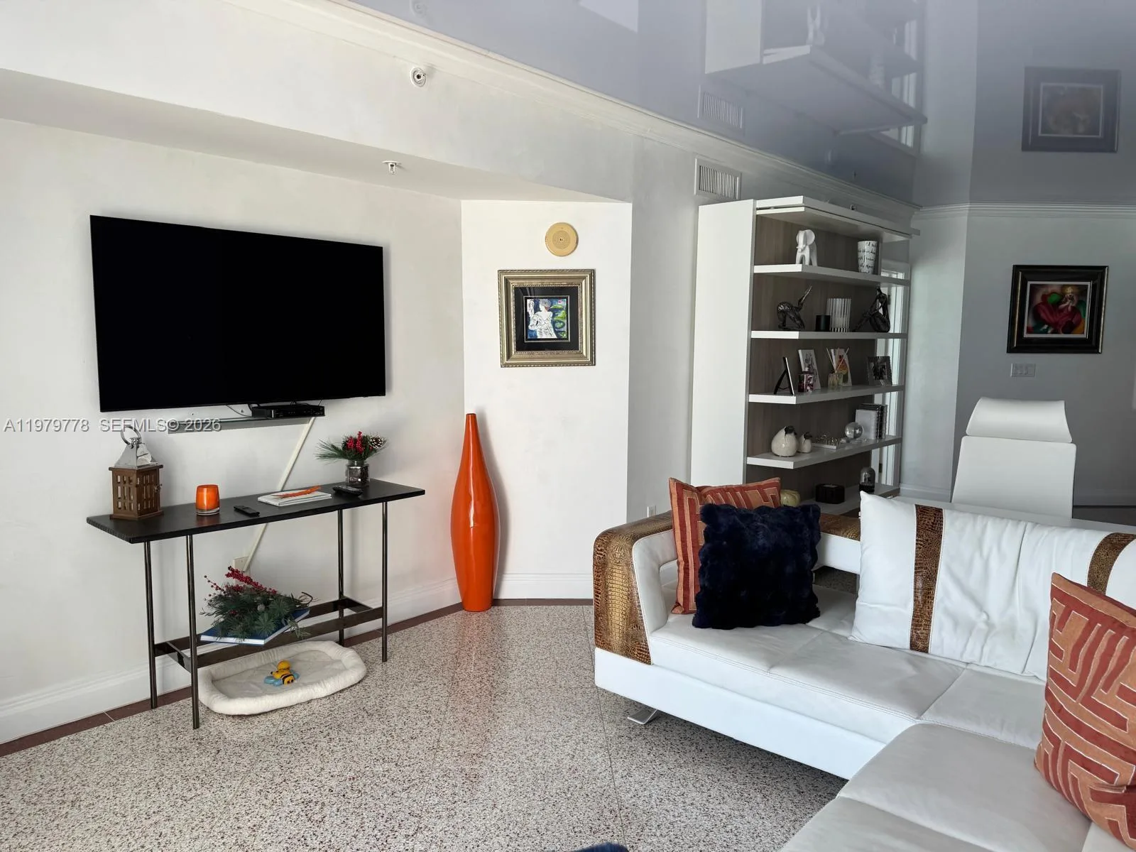 16699 Collins Ave # 2710, Sunny Isles Beach, FL 33160 photo 9
