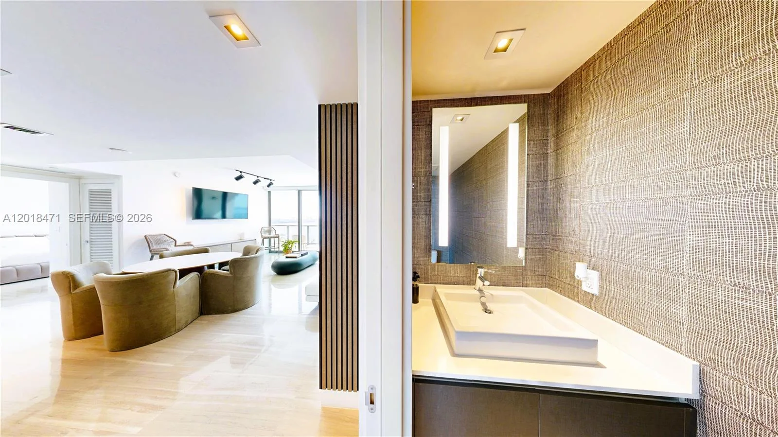1451 Brickell Ave # 2502, Miami, FL 33131 photo 3