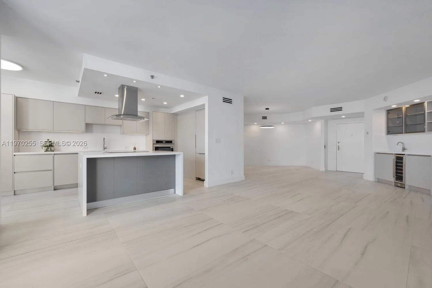 3000 Island Blvd # 2504, Aventura, FL 33160 photo 13