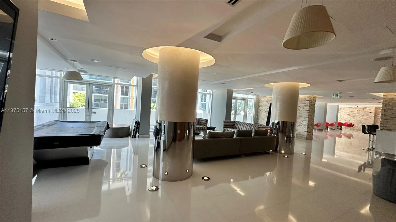 41 SE 5th St # 1104, Miami, FL 33131 photo 13
