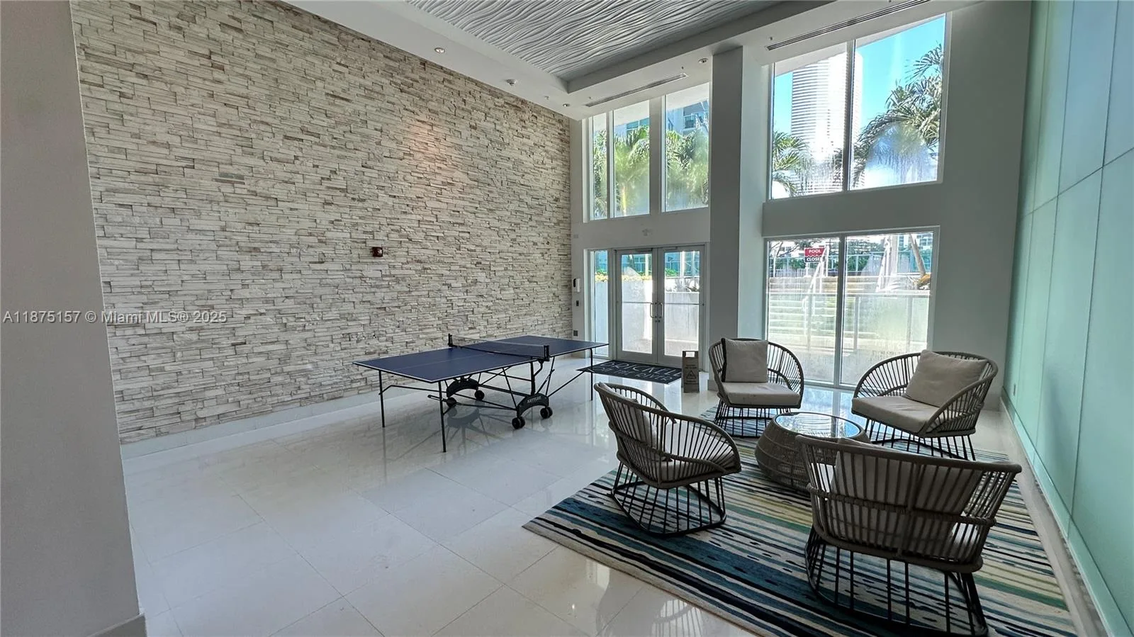 41 SE 5th St # 1104, Miami, FL 33131 photo 4
