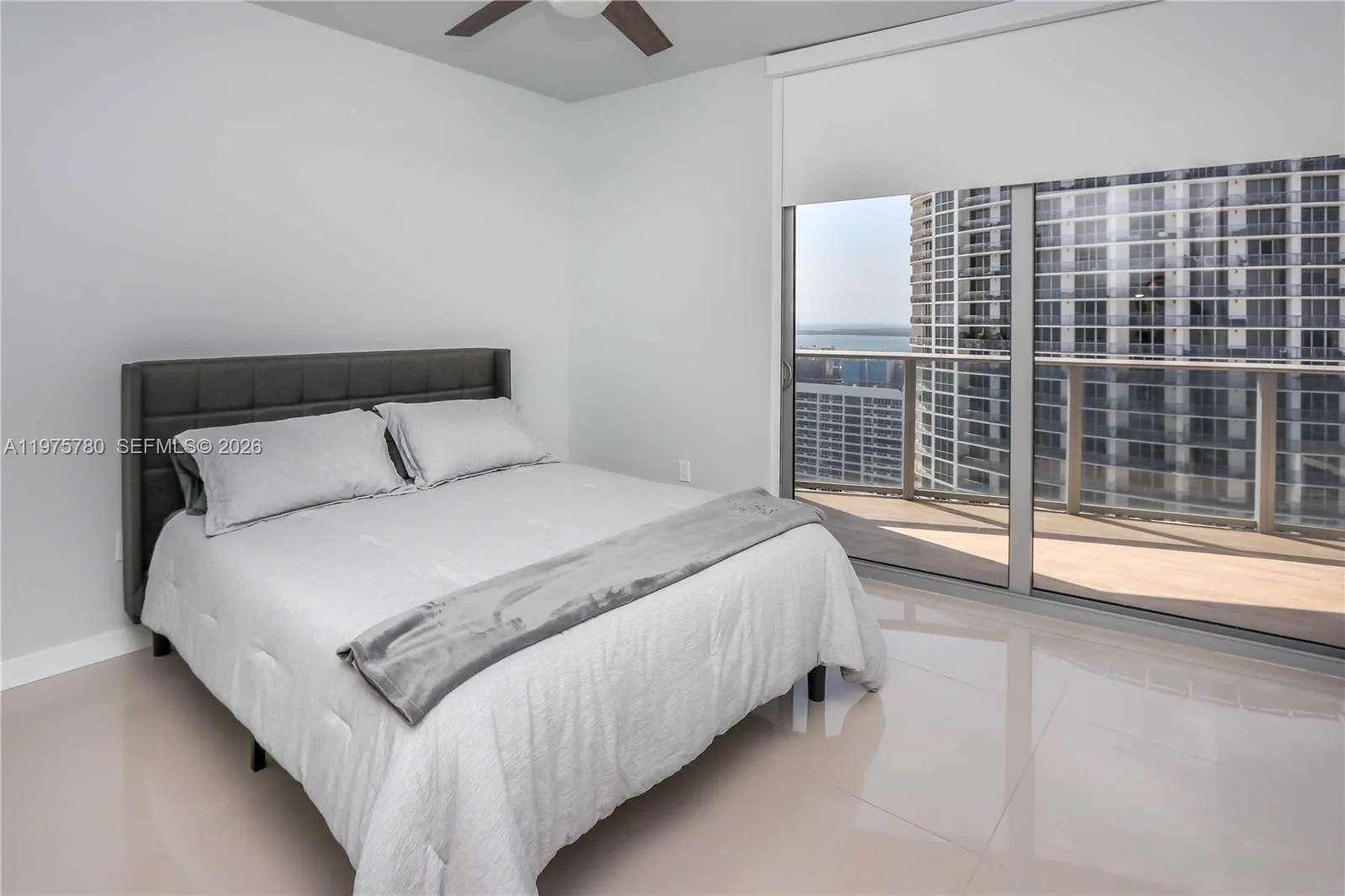488 NE 18th St # 4302, Miami, FL 33132 photo 10