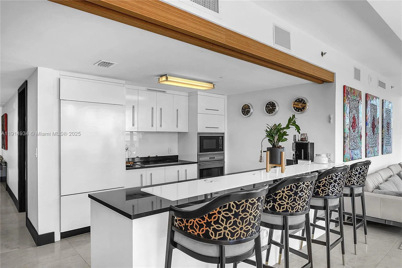 465 Brickell Ave # 1001, Miami, FL 33131 photo 11